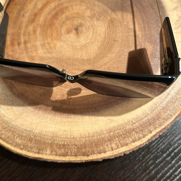 Dior sunglasses new ✅ - Picture 10 of 12